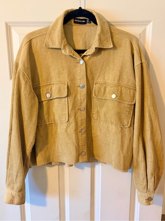 PrettyLittleThing Jackets & Blazers - Pretty Little Thing Cropped Raw Hem Corduroy Shirt Jacket